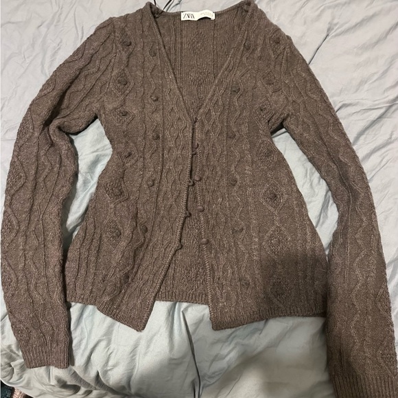 Zara Women’s Cardigan - Picture 1 of 3